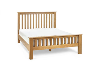 Mallory High Footend Bed Oak Wood